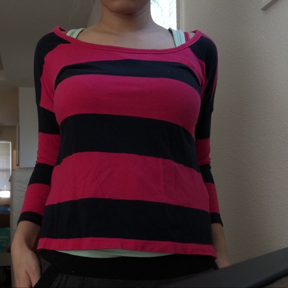 Hollister xs shirt